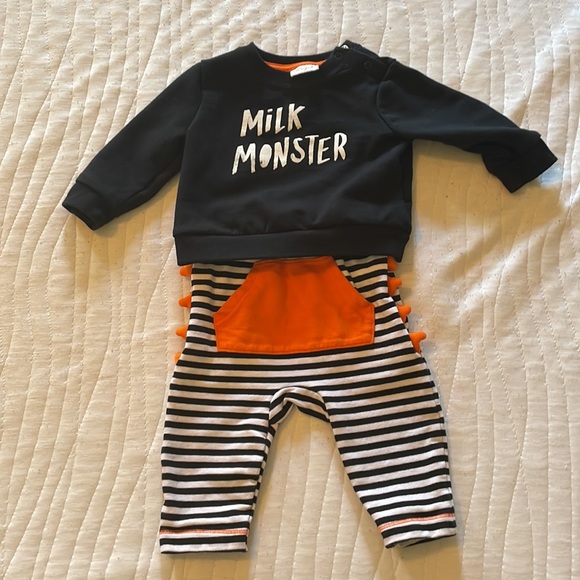 Girls Halloween Outfits - Picture 2 of 7